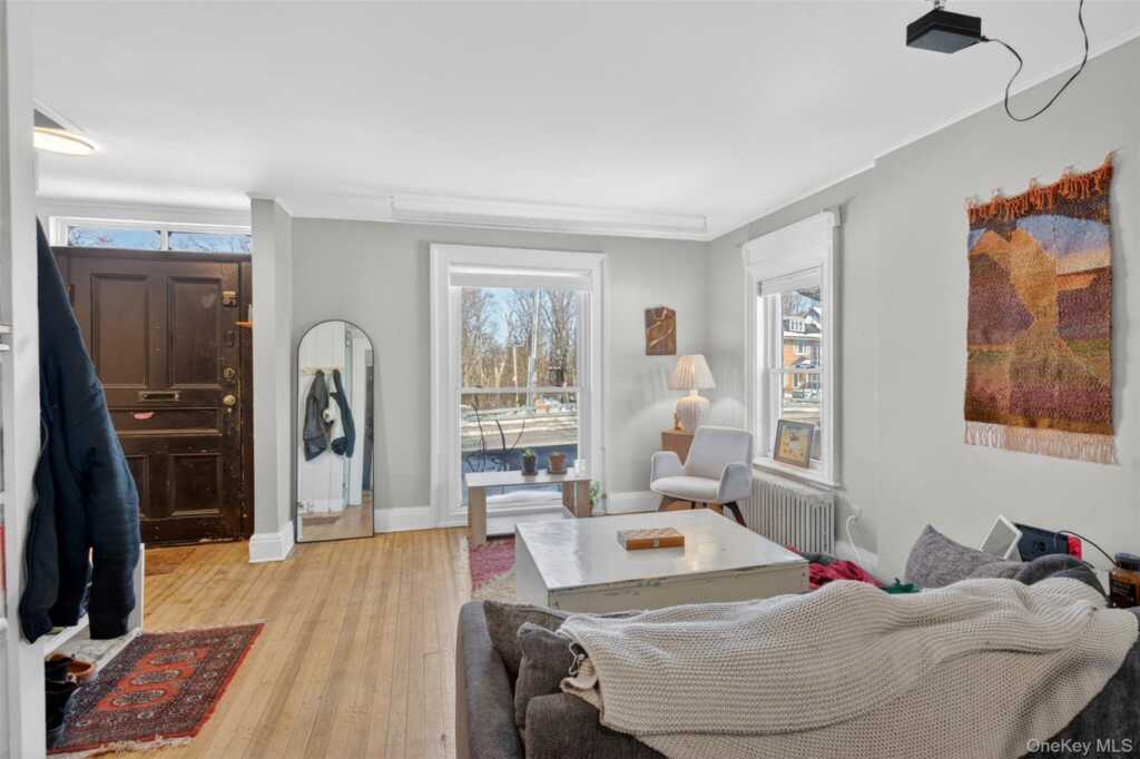 140 Albany Avenue, Kingston, NY 12401 - Photo 5 of 25