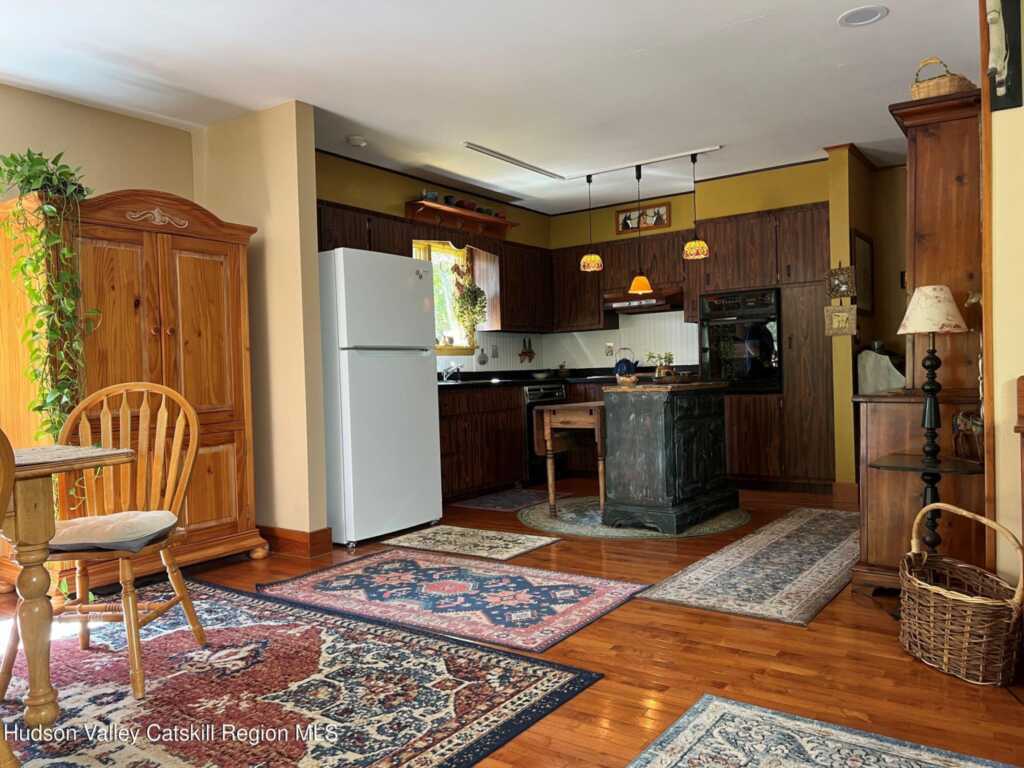 404 John Joy Road, Woodstock, NY 12498 - Photo 10 of 50