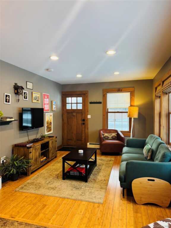 8 S Ohioville Road, New Paltz, NY 12561 - Photo 4 of 26