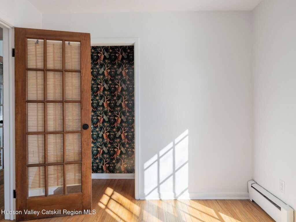 2 Florence Street, Kingston, NY 12401 - Photo 19 of 41