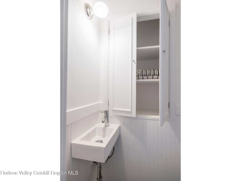 2 Florence Street, Kingston, NY 12401 - Photo 27 of 41