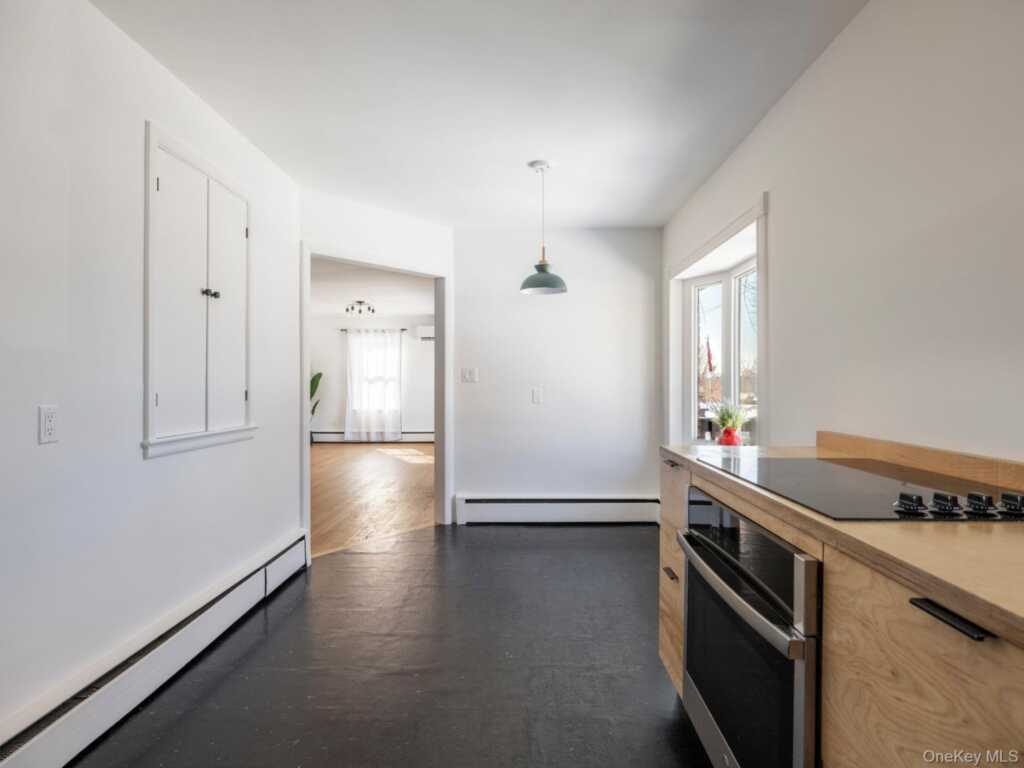 2 Florence Street, Kingston, NY 12401 - Photo 12 of 41