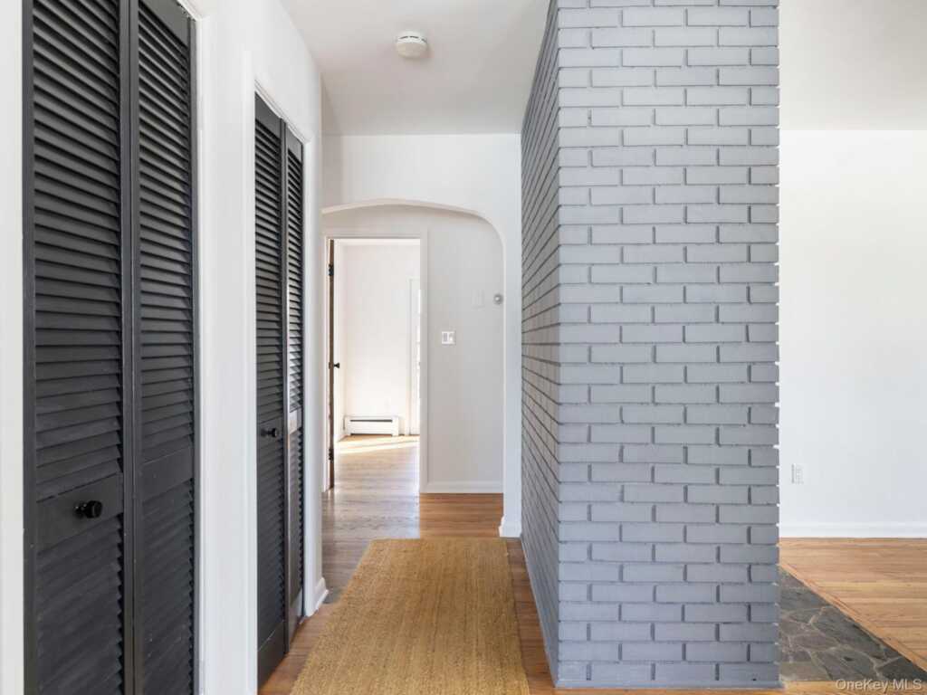 2 Florence Street, Kingston, NY 12401 - Photo 15 of 41