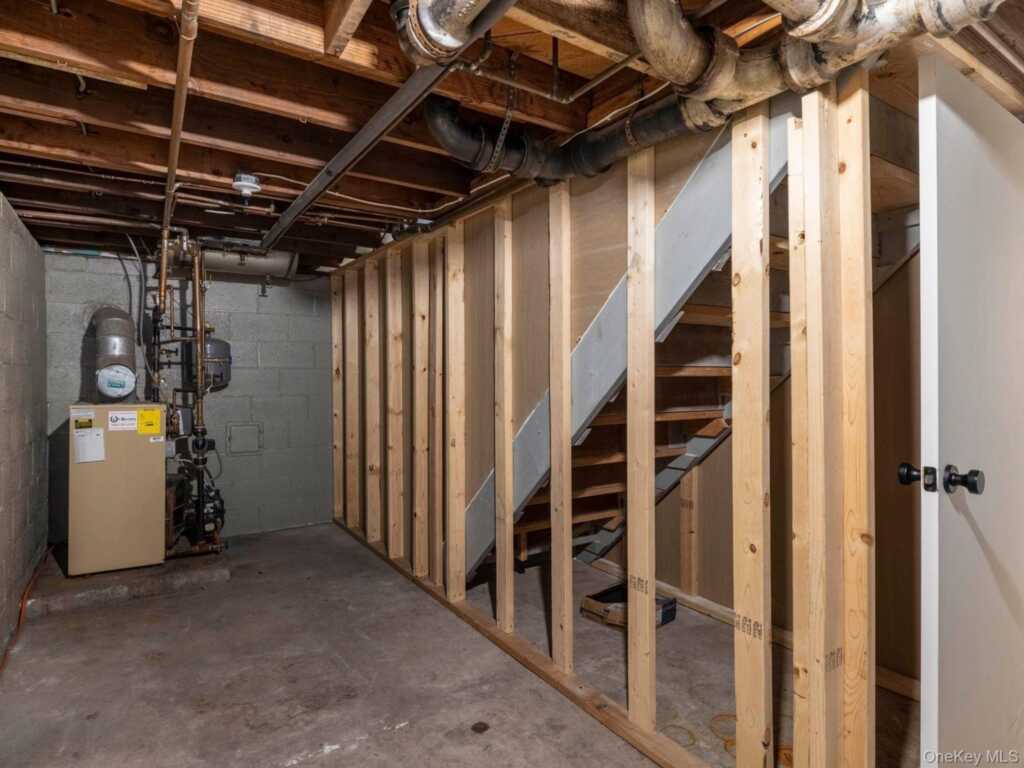 2 Florence Street, Kingston, NY 12401 - Photo 38 of 41