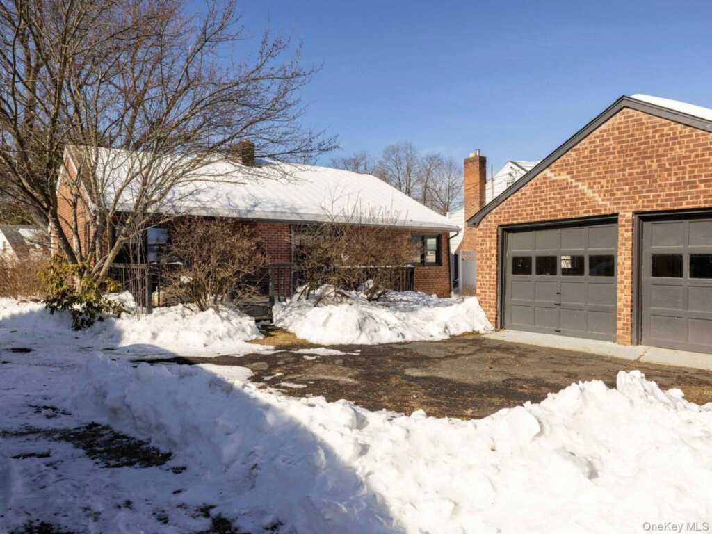 2 Florence Street, Kingston, NY 12401 - Photo 5 of 41