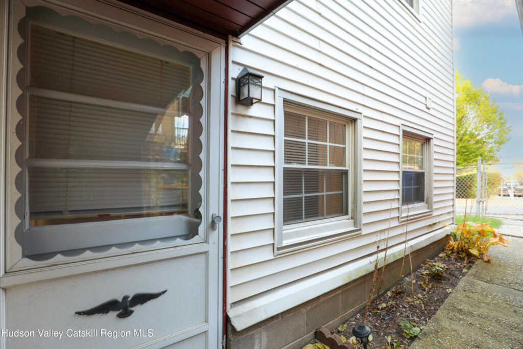 41 Livingston Street, Unit #1, Kingston, NY 12401 - Photo 11 of 12