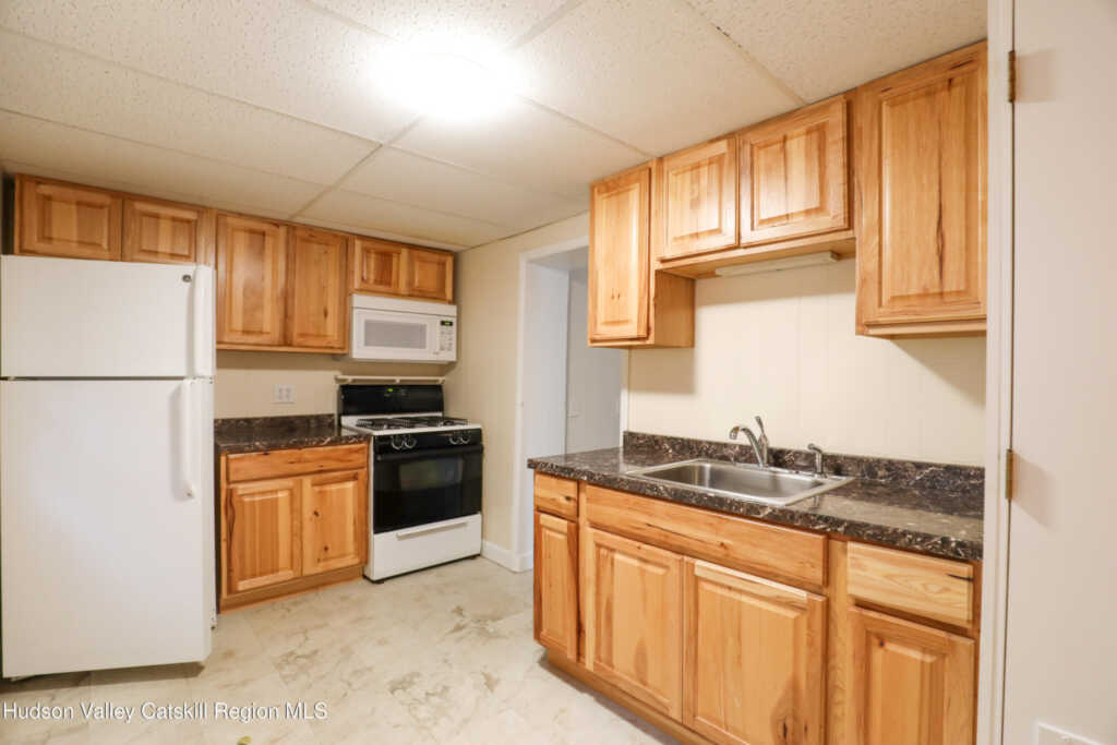 41 Livingston Street, Unit #1, Kingston, NY 12401 - Photo 7 of 12