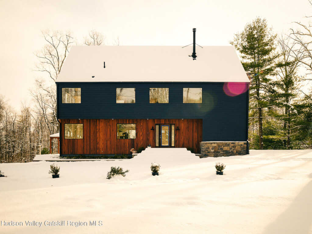 186 Vly Atwood Road, Stone Ridge, NY 12484 - Photo 2 of 50