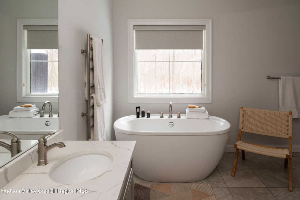 46 Will Tremper Drive, Rhinebeck, NY 12572 - Photo 12 of 37