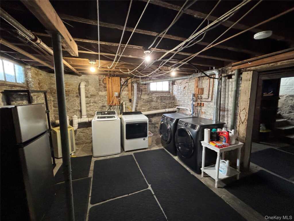 11 W Bridge Street, Unit #Rear, Saugerties, NY 12477 - Photo 41 of 42