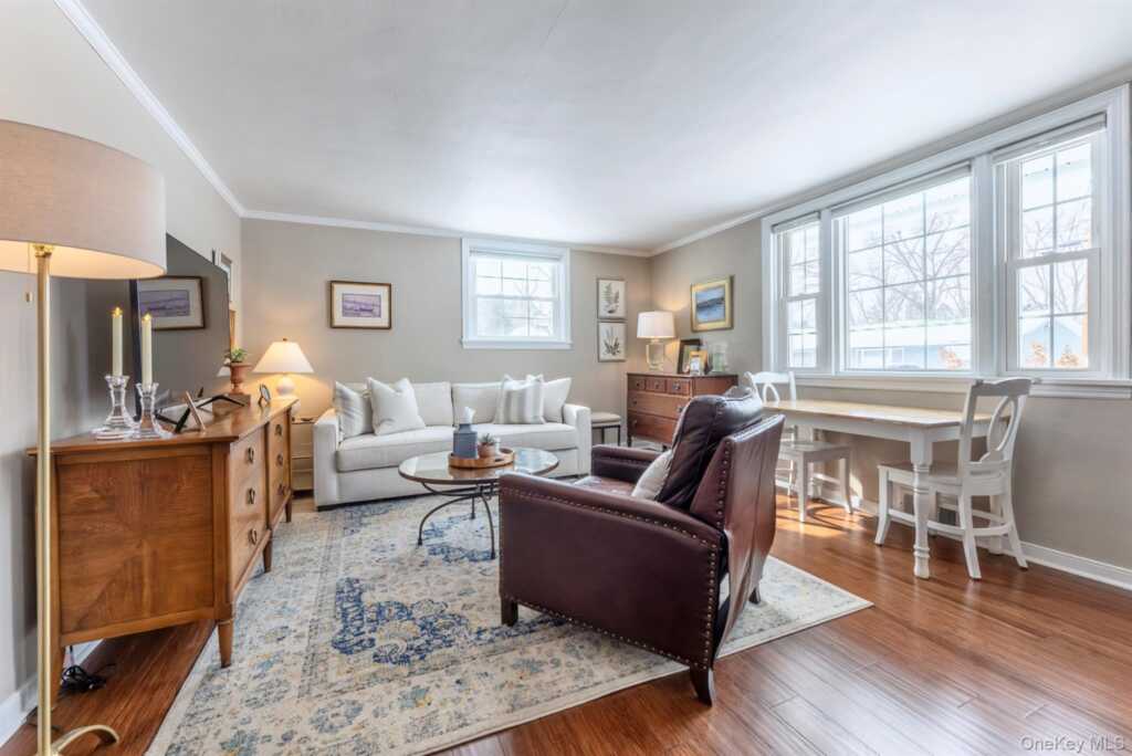 323 Hillside Avenue, Hurley, NY 12443 - Photo 13 of 48