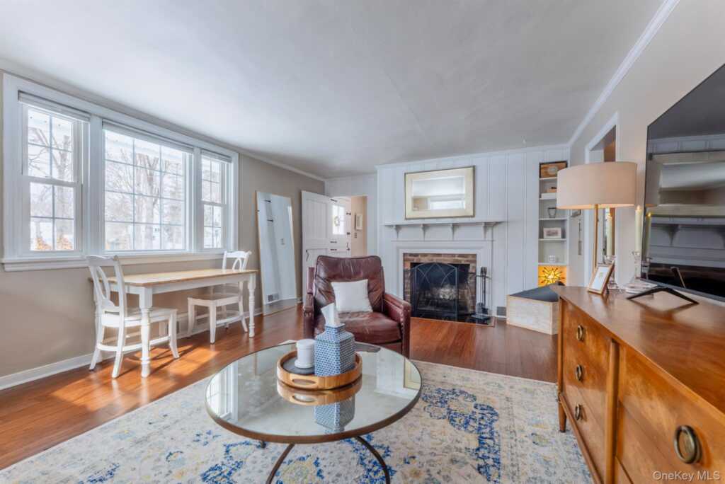 323 Hillside Avenue, Hurley, NY 12443 - Photo 22 of 48