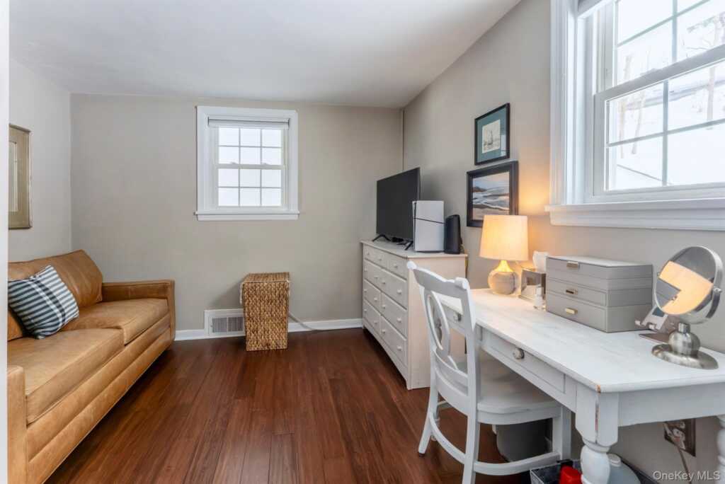 323 Hillside Avenue, Hurley, NY 12443 - Photo 25 of 48