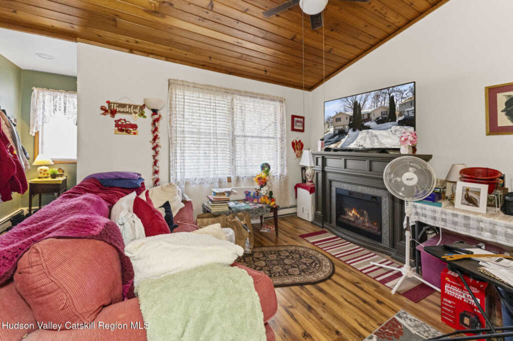 66-68 Post Street, Saugerties, NY 12477 - Photo 23 of 40