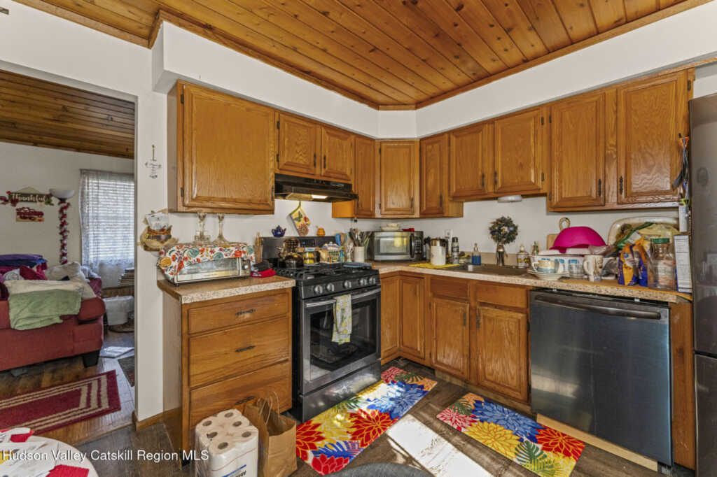 66-68 Post Street, Saugerties, NY 12477 - Photo 26 of 40