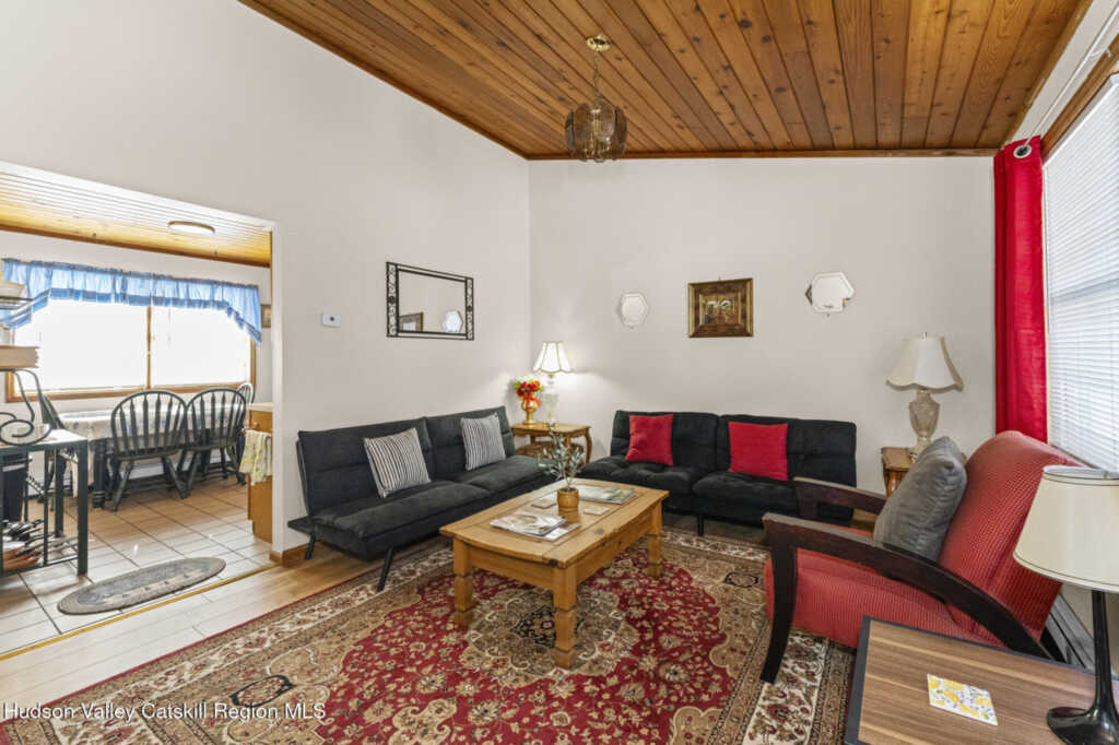 66-68 Post Street, Saugerties, NY 12477 - Photo 4 of 40