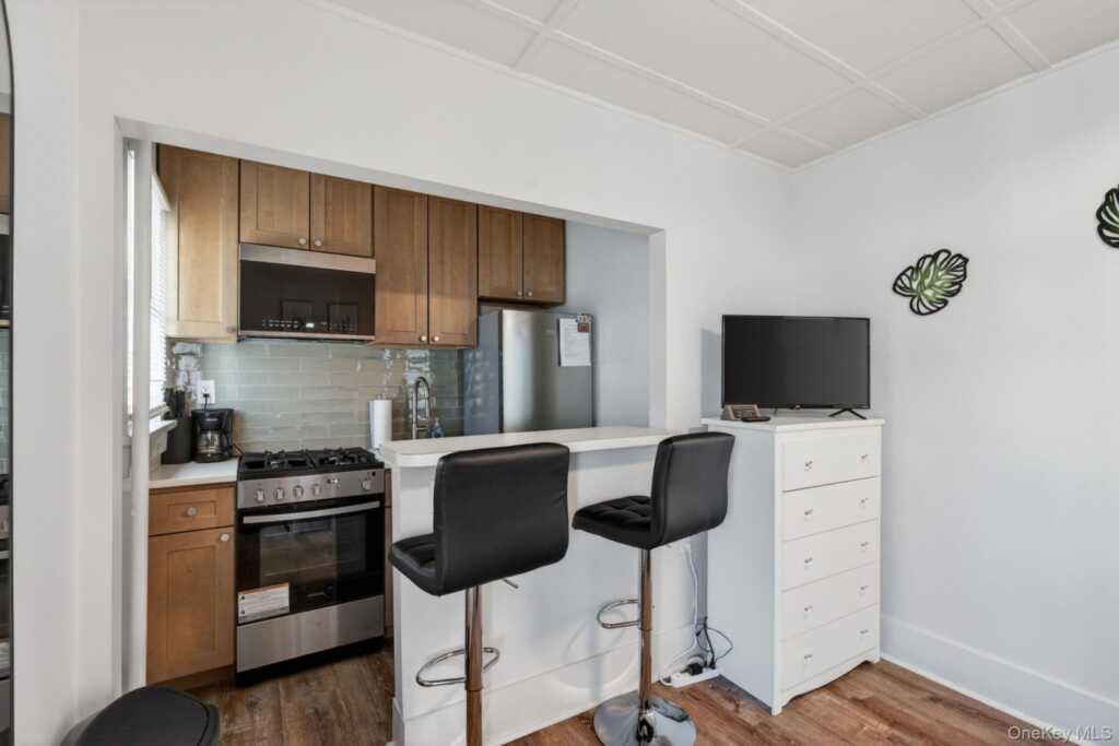 9 Rock City Road, Woodstock, NY 12498 - Photo 10 of 36