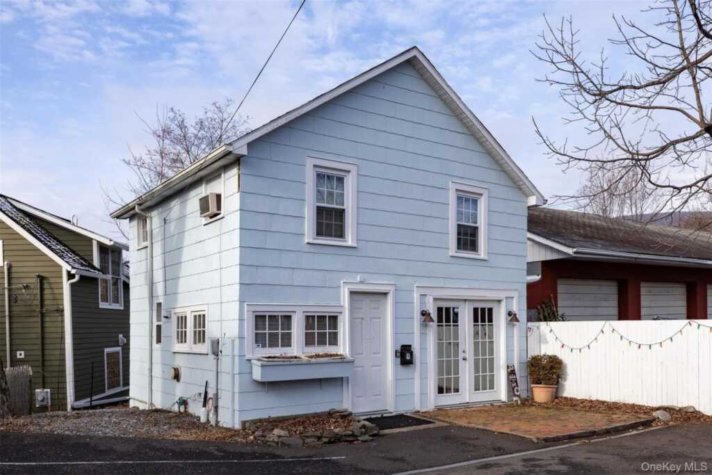 9 Rock City Road, Woodstock, NY 12498 - Photo 2 of 36