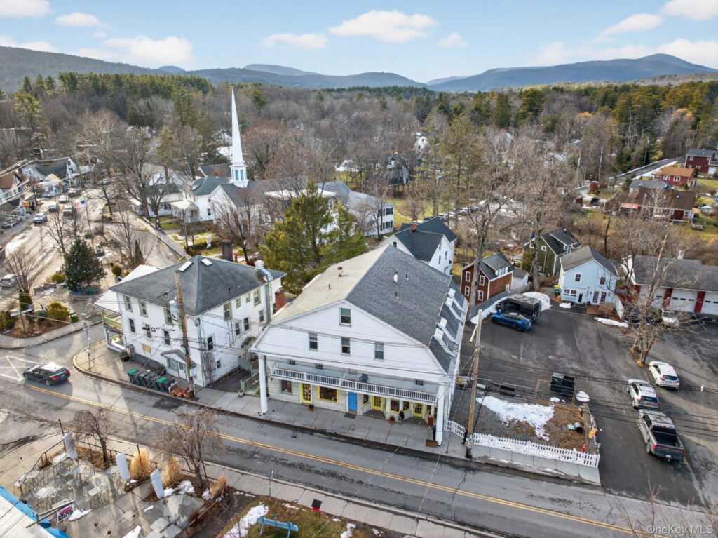 9 Rock City Road, Woodstock, NY 12498 - Photo 5 of 36