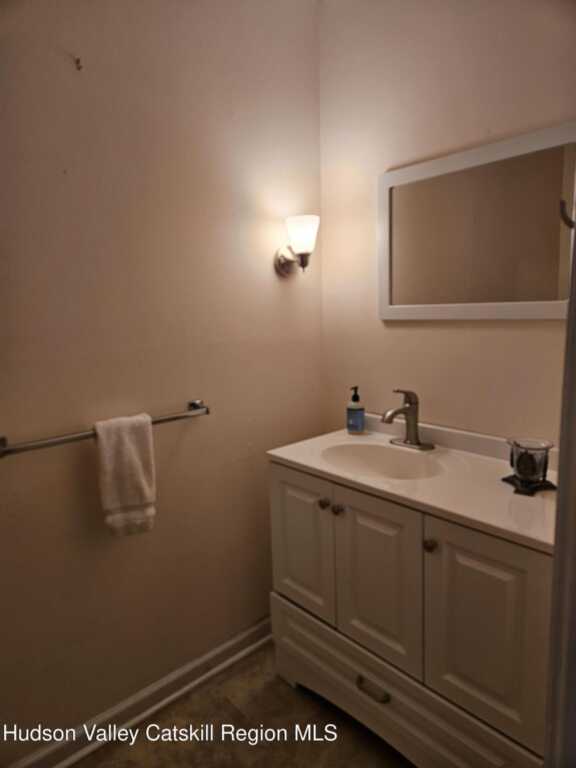 14 Garden Court, Saugerties, NY 12477 - Photo 7 of 27