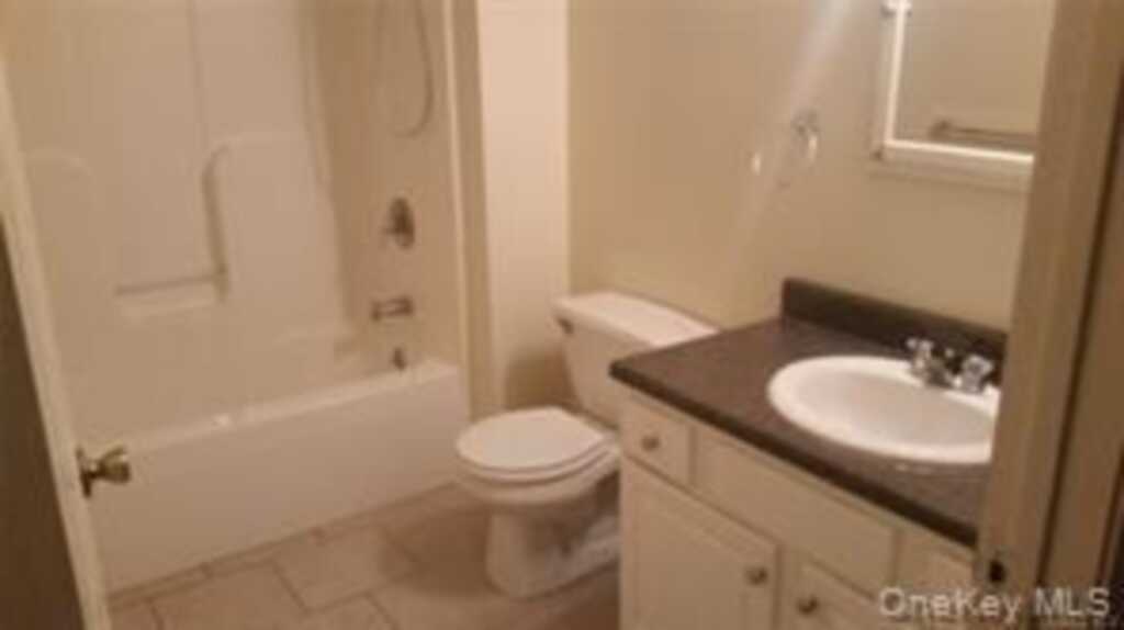 25 Henry W Dubios Drive, Unit #48, New Paltz, NY 12561 - Photo 3 of 7