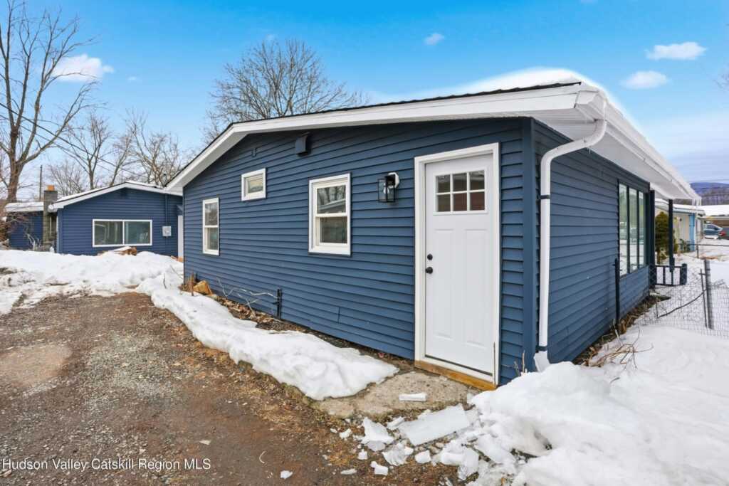 36 Country Club Drive, Saugerties, NY 12477