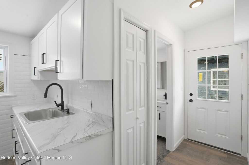 36 Country Club Drive, Saugerties, NY 12477 - Photo 19 of 32