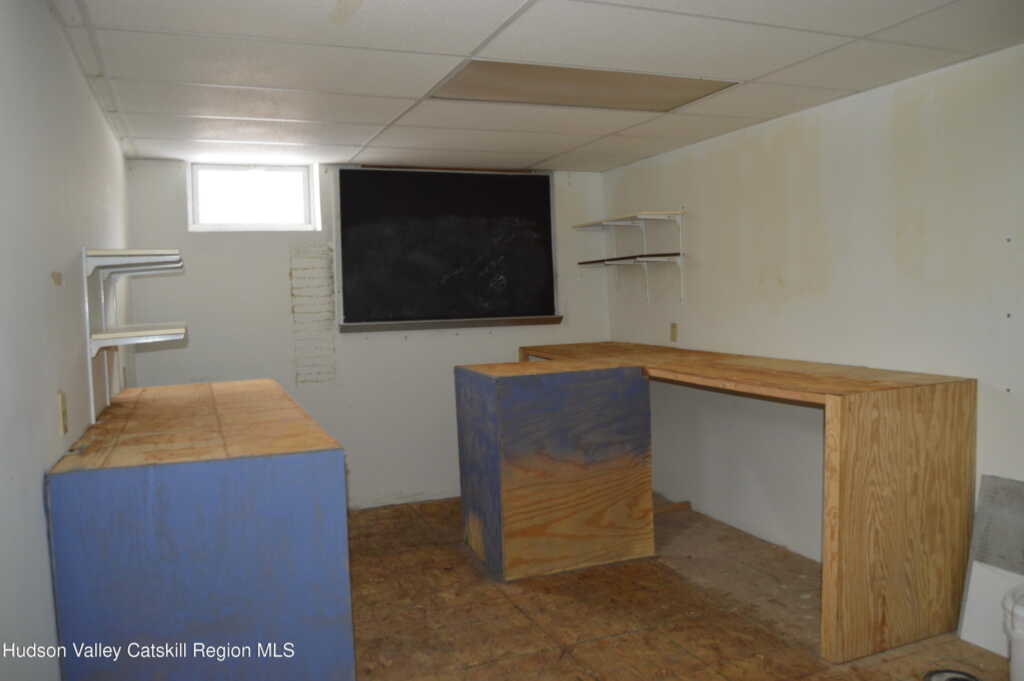 108 Flower Hill, Kingston, NY 12401 - Photo 17 of 21