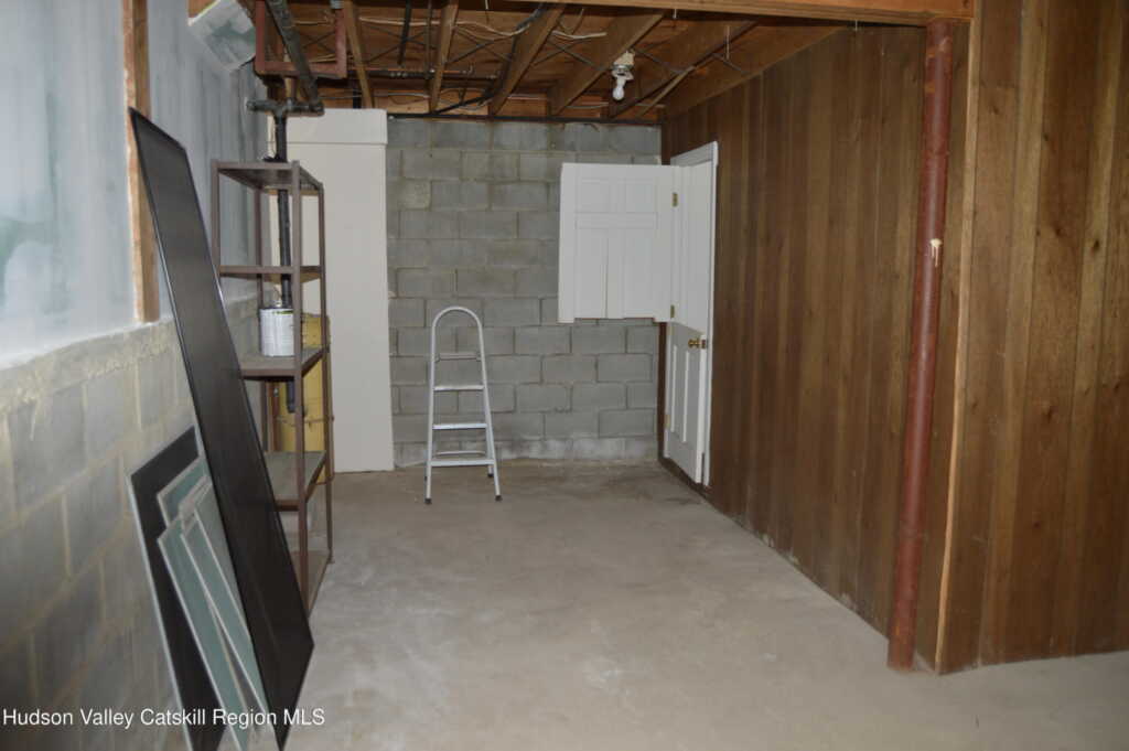 108 Flower Hill, Kingston, NY 12401 - Photo 19 of 21