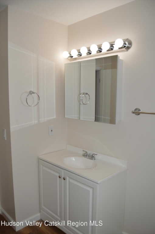 108 Flower Hill, Kingston, NY 12401 - Photo 8 of 21