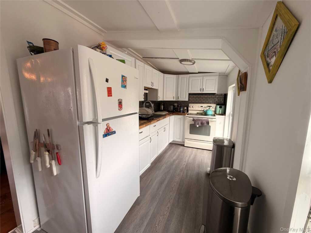 67 Old Albany Post Road, Unit #4, Rhinebeck, NY 12572 - Photo 5 of 8