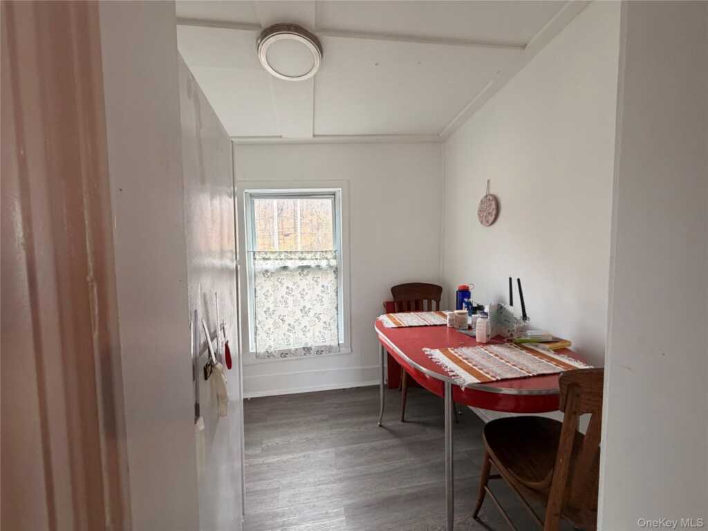 67 Old Albany Post Road, Unit #4, Rhinebeck, NY 12572 - Photo 6 of 8