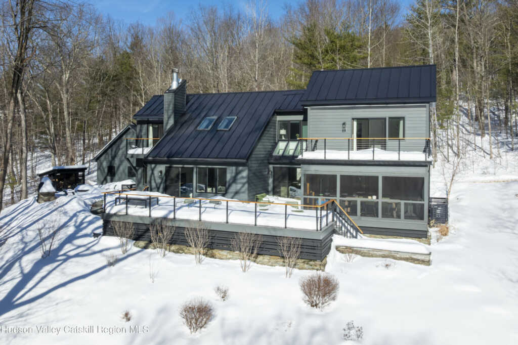 55 Mountain Laurel Road, Phoenicia, NY 12464