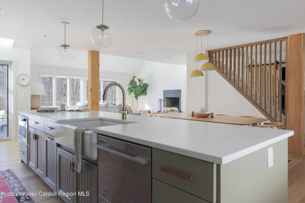 55 Mountain Laurel Road, Phoenicia, NY 12464 - Photo 12 of 40