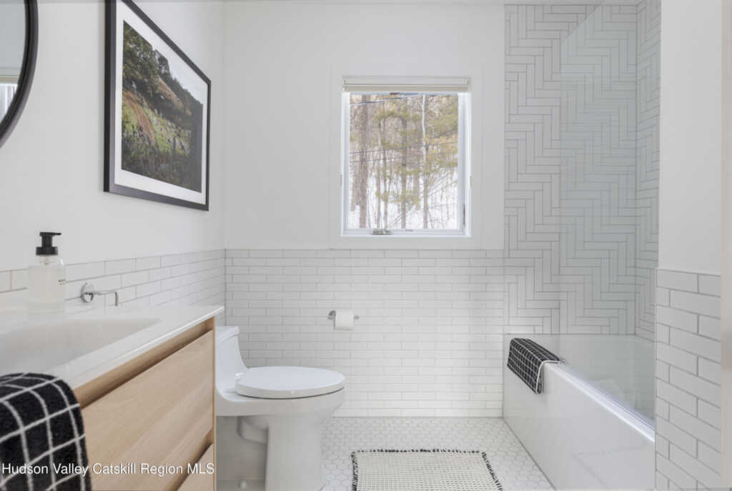 55 Mountain Laurel Road, Phoenicia, NY 12464 - Photo 24 of 40