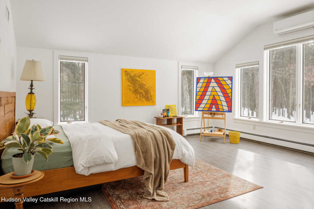 52 Meher Circle, Woodstock, NY 12498 - Photo 10 of 38