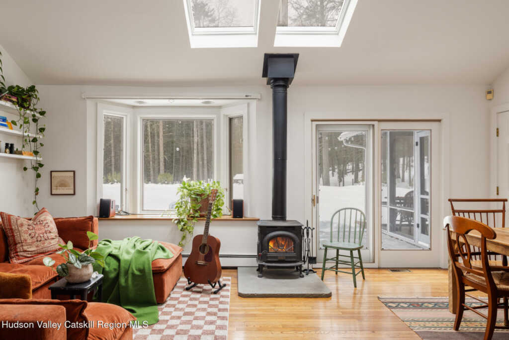 52 Meher Circle, Woodstock, NY 12498 - Photo 2 of 38