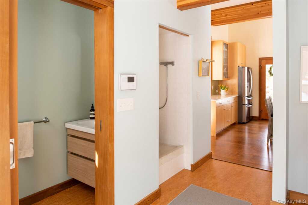 195 Vlei Road, Rhinebeck, NY 12572 - Photo 31 of 34