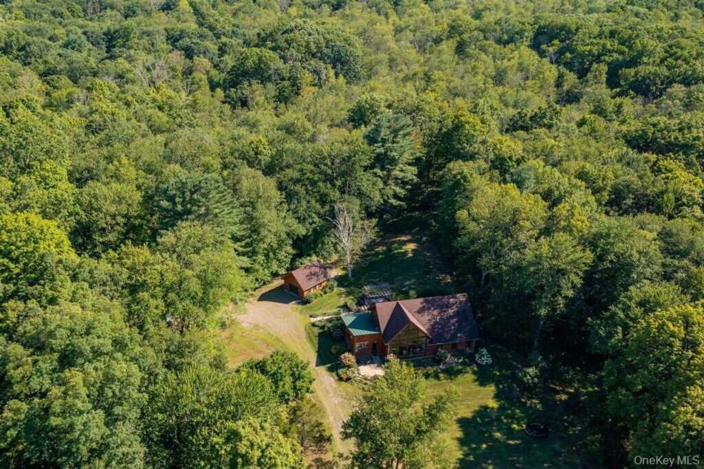 195 Vlei Road, Rhinebeck, NY 12572 - Photo 33 of 34