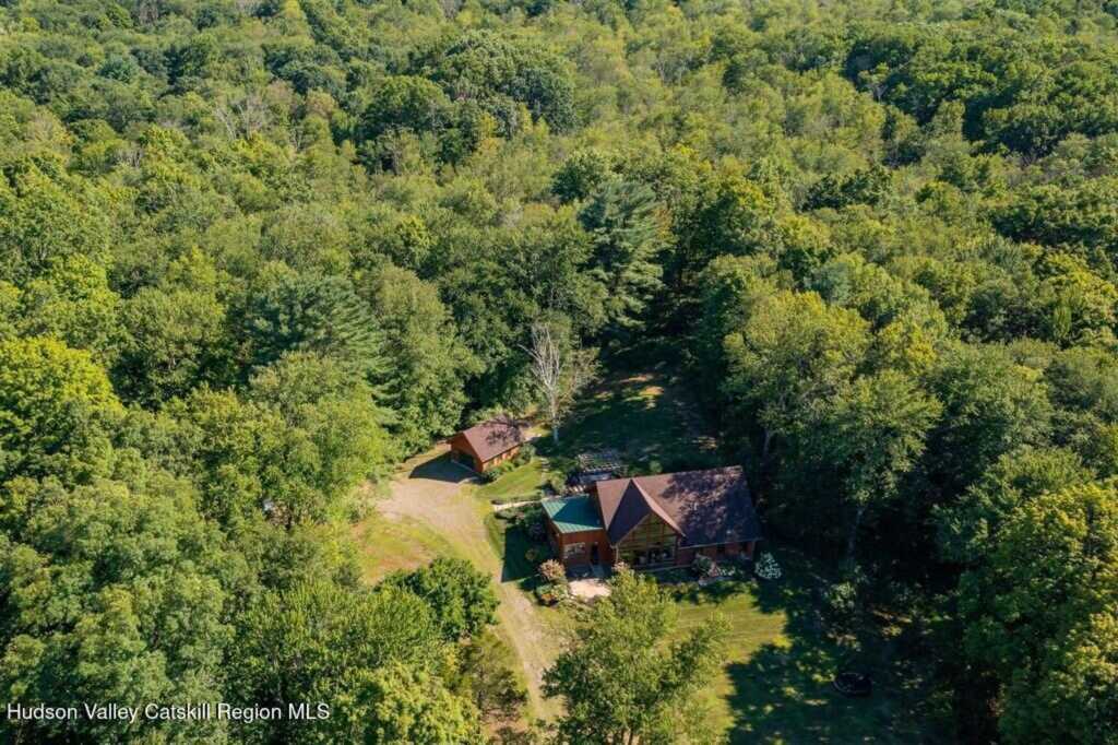 195 Vlei Road, Rhinebeck, NY 12572 - Photo 24 of 24