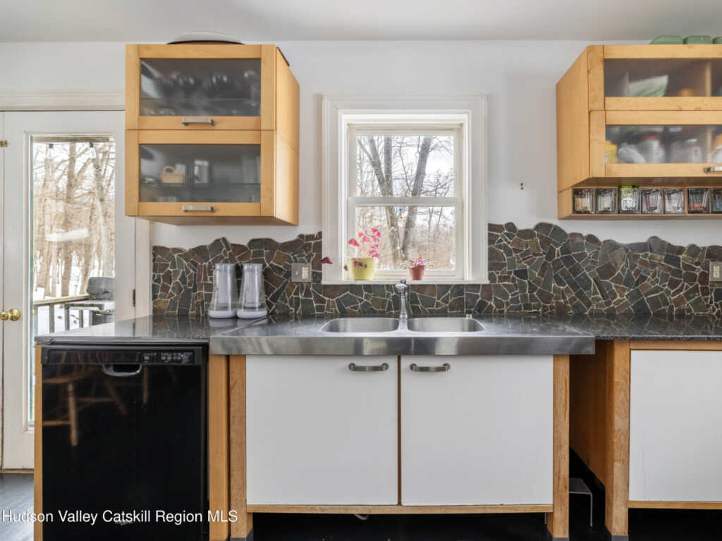 74 Lemon Lane, Rhinebeck, NY 12572 - Photo 22 of 40