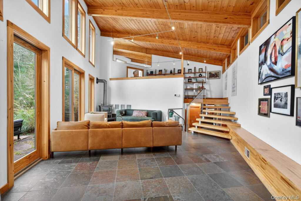 106 Mountain Laurel Lane, Woodstock, NY 12498 - Photo 11 of 29