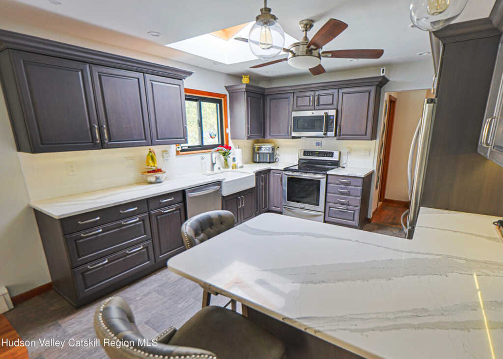 3 Martha'S Court, Saugerties, NY 12477 - Photo 10 of 34