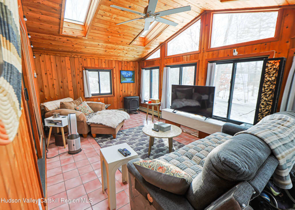 3 Martha'S Court, Saugerties, NY 12477 - Photo 14 of 34