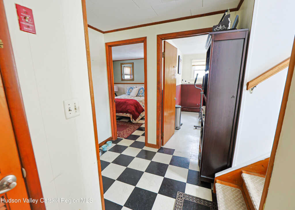 3 Martha'S Court, Saugerties, NY 12477 - Photo 24 of 34