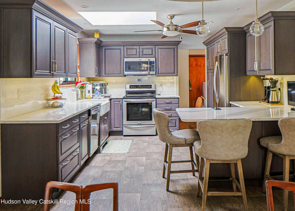 3 Martha'S Court, Saugerties, NY 12477 - Photo 8 of 34