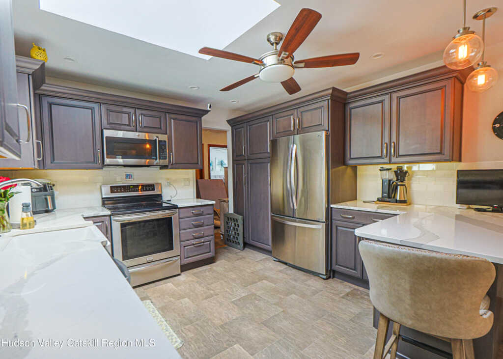 3 Martha'S Court, Saugerties, NY 12477 - Photo 9 of 34