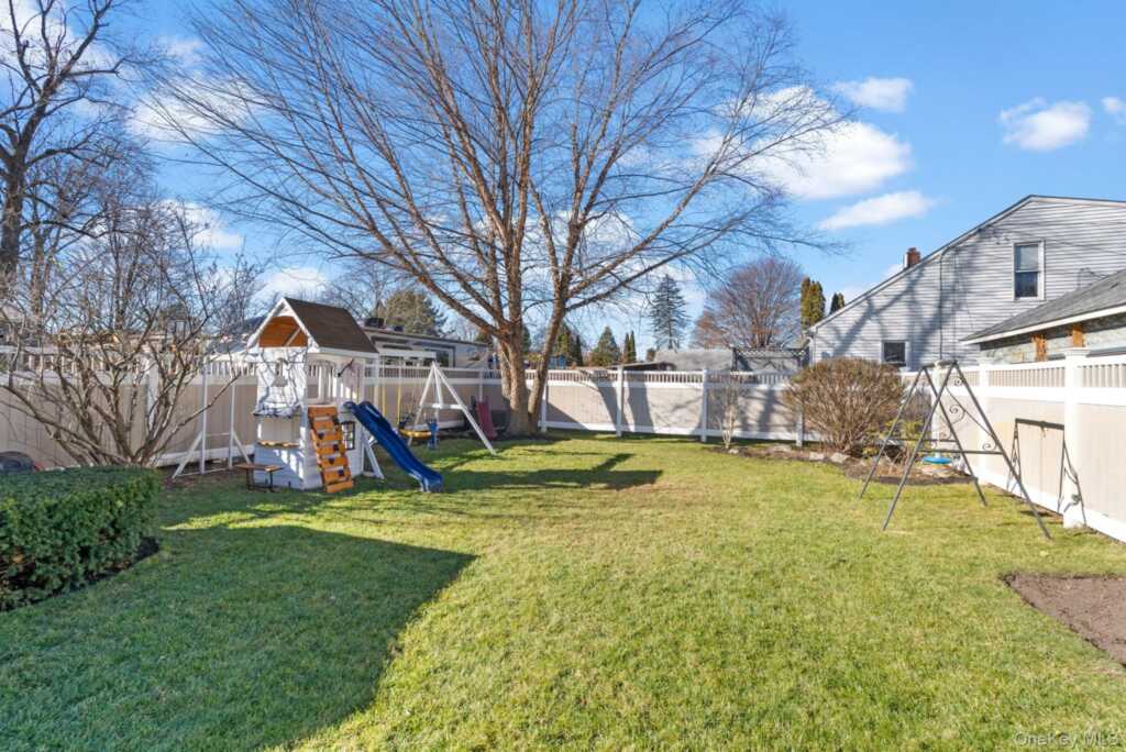 83 Garden Street, Kingston, NY 12401 - Photo 14 of 50