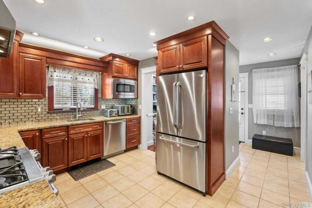 83 Garden Street, Kingston, NY 12401 - Photo 26 of 50