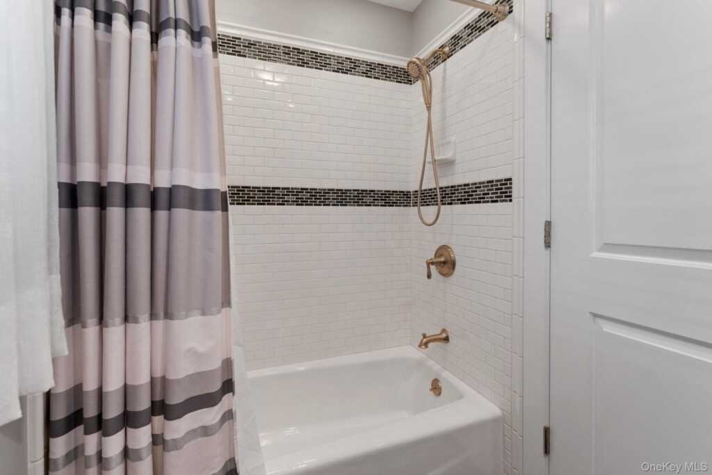 83 Garden Street, Kingston, NY 12401 - Photo 34 of 50